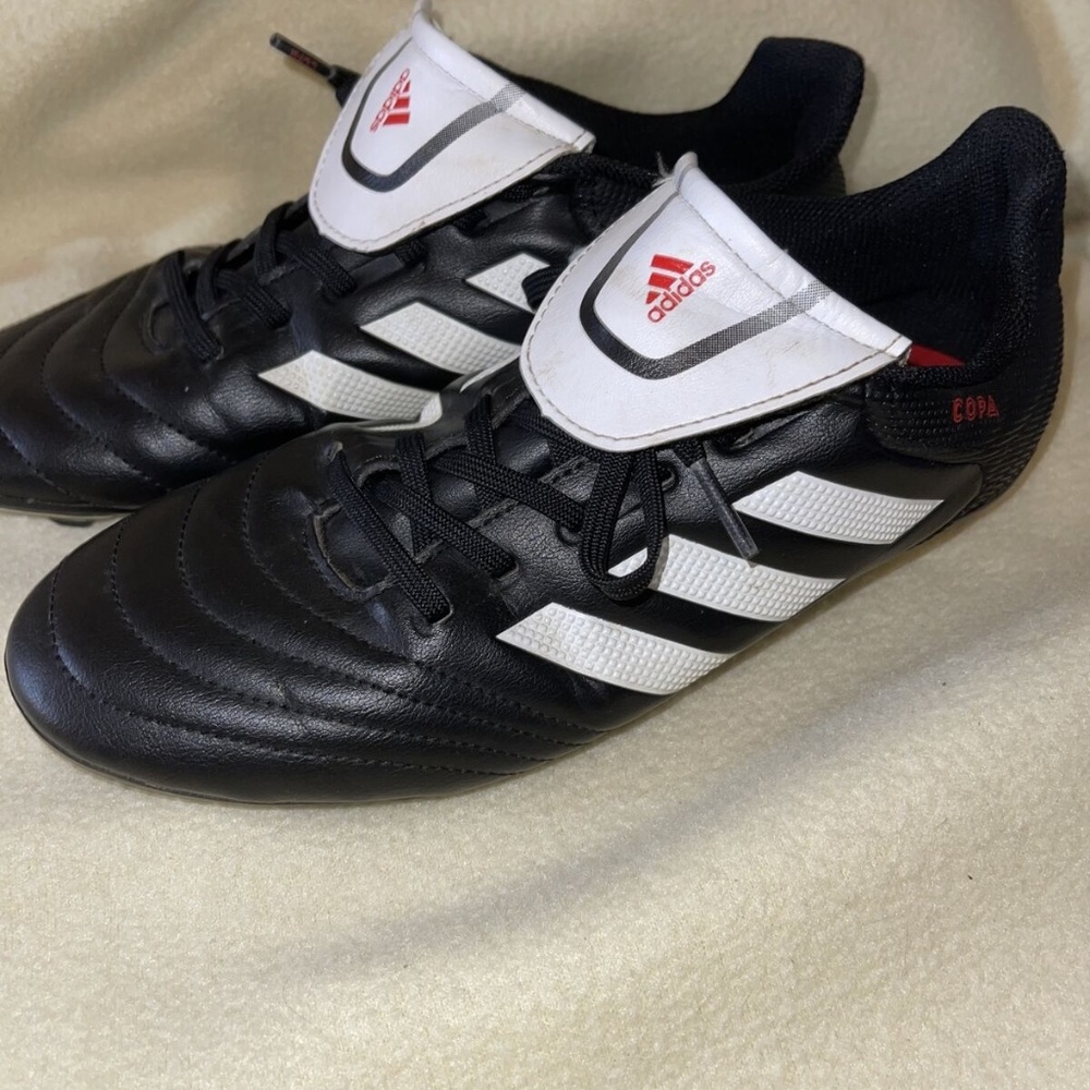 Adidas Mens Soccer Cleats Black & White Size 6